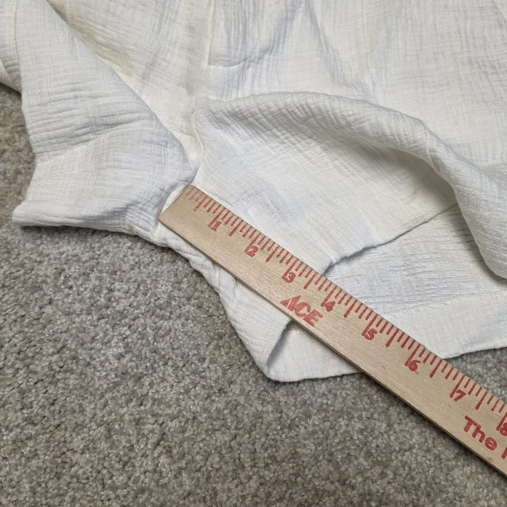 NWT Vince Pintuck Jacquard White Cotton Linen Blend Shorts Size 6 $245 - Picture 9 of 9